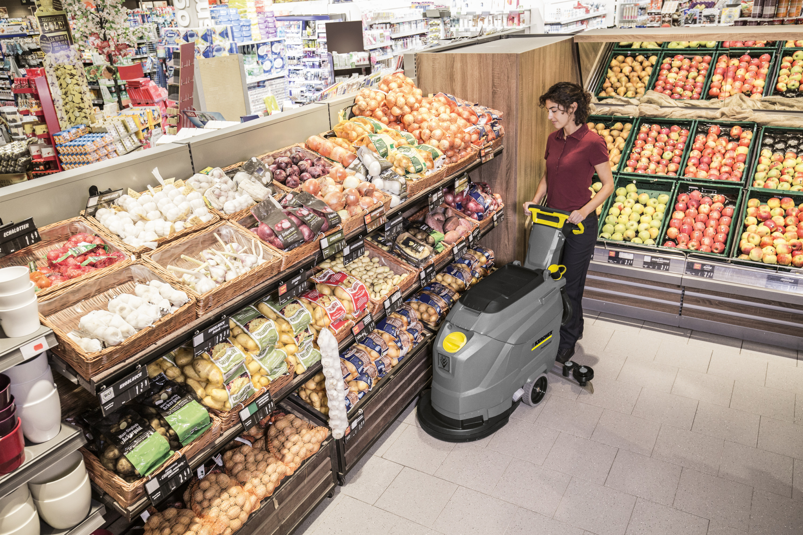 Das Bild zeigt das Produkt Kärcher Scheuersaugmaschine BD 43/25 C Bp Pack.